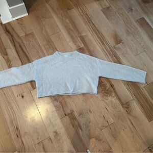 H&M Cozy Cream fuzzy off white Cropped Sweater